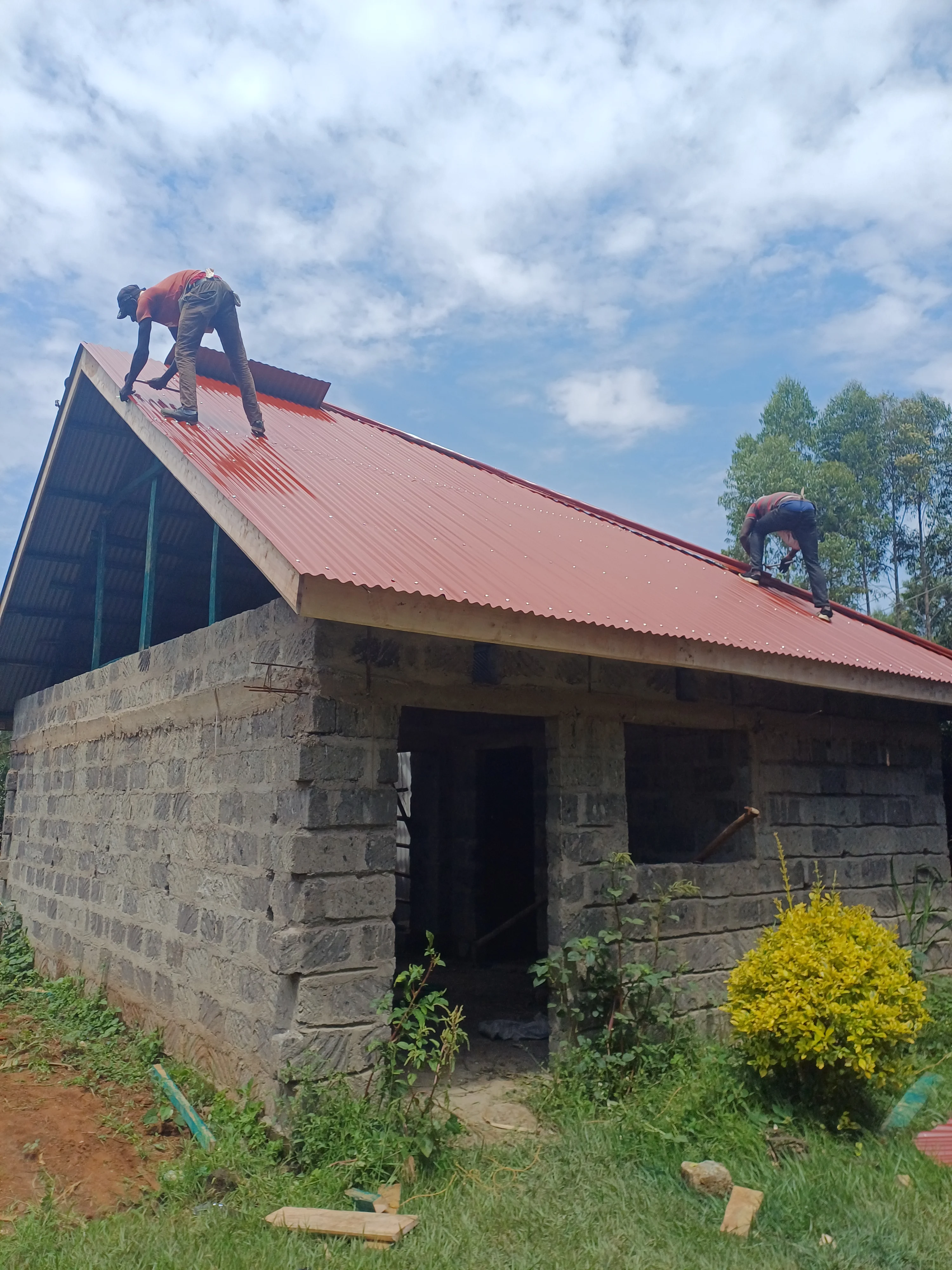 Completed 2 bedroom house roofing project in Oruba, Migori